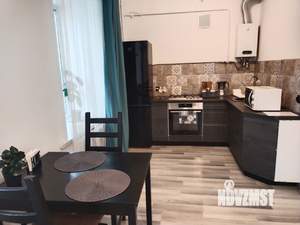Студия квартира, посуточно, 35м2, 2/3 этаж