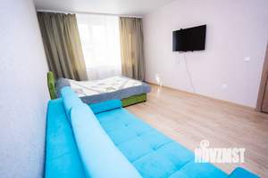 1-к квартира, посуточно, 40м2, 2/17 этаж