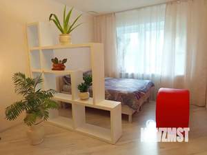 1-к квартира, посуточно, 45м2, 2/10 этаж