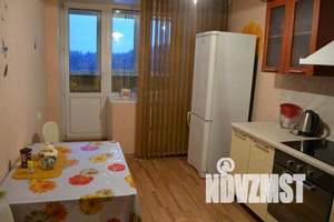 1-к квартира, посуточно, 46м2, 6/10 этаж