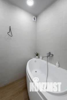 2-к квартира, посуточно, 65м2, 11/12 этаж