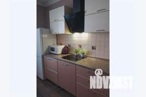 1-к квартира, посуточно, 48м2, 7/20 этаж