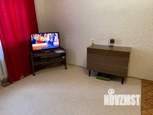 1-к квартира, посуточно, 35м2, 4/9 этаж