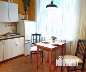 1-к квартира, посуточно, 50м2, 1/1 этаж