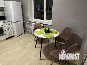 1-к квартира, посуточно, 38м2, 1/1 этаж