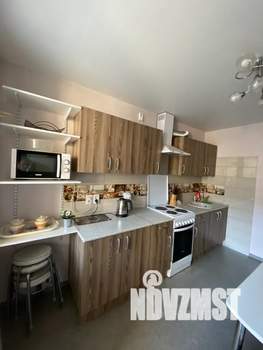 1-к квартира, посуточно, 44м2, 3/6 этаж