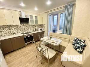 1-к квартира, посуточно, 52м2, 1/1 этаж