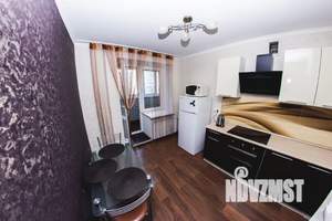 1-к квартира, посуточно, 43м2, 10/12 этаж