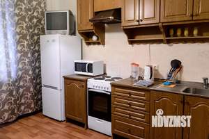 1-к квартира, посуточно, 45м2, 6/16 этаж