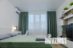 1-к квартира, посуточно, 40м2, 5/17 этаж