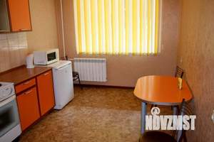 1-к квартира, посуточно, 43м2, 1/1 этаж