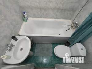 2-к квартира, посуточно, 64м2, 2/4 этаж