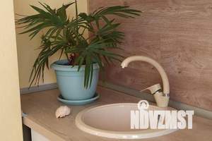 1-к квартира, посуточно, 42м2, 9/16 этаж