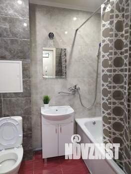 1-к квартира, посуточно, 40м2, 21/25 этаж