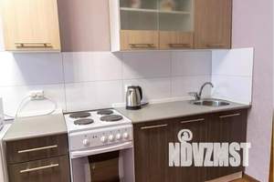 1-к квартира, посуточно, 48м2, 1/16 этаж