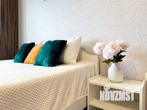 1-к квартира, посуточно, 38м2, 1/1 этаж