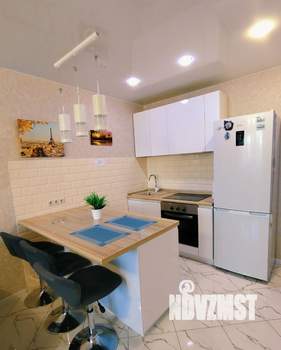 1-к квартира, посуточно, 42м2, 1/1 этаж