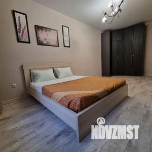 1-к квартира, посуточно, 38м2, 4/21 этаж