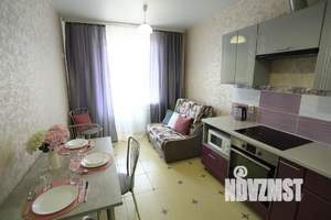 1-к квартира, посуточно, 48м2, 8/25 этаж