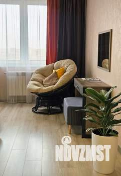 1-к квартира, посуточно, 44м2, 18/22 этаж