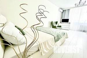 1-к квартира, посуточно, 33м2, 14/22 этаж