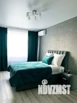 1-к квартира, посуточно, 49м2, 10/25 этаж