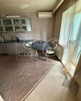 2-к квартира, на длительный срок, 70м2, 4/10 этаж