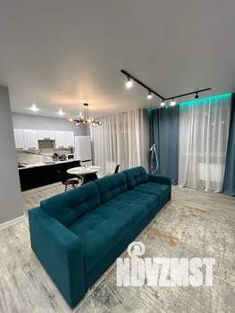 Студия квартира, посуточно, 44м2, 2/17 этаж