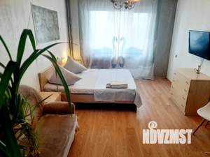 1-к квартира, посуточно, 40м2, 3/10 этаж