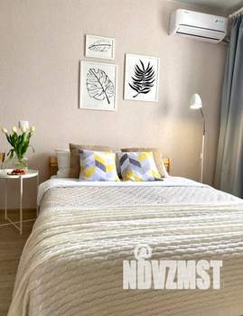 1-к квартира, посуточно, 35м2, 7/17 этаж