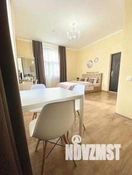 1-к квартира, посуточно, 32м2, 1/1 этаж