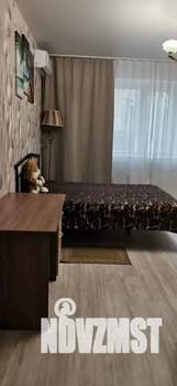 1-к квартира, посуточно, 49м2, 2/18 этаж