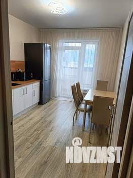 1-к квартира, посуточно, 40м2, 13/20 этаж