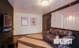 Студия квартира, посуточно, 42м2, 2/5 этаж