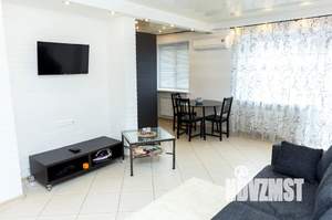 2-к квартира, посуточно, 50м2, 3/5 этаж