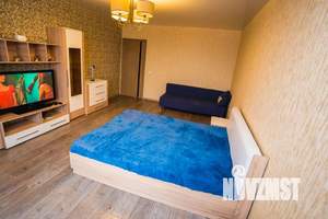 1-к квартира, посуточно, 51м2, 8/17 этаж