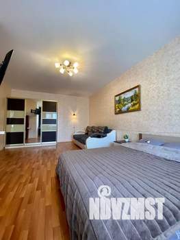 1-к квартира, посуточно, 52м2, 4/16 этаж