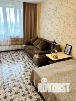 1-к квартира, посуточно, 37м2, 7/17 этаж