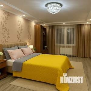 1-к квартира, посуточно, 55м2, 1/1 этаж