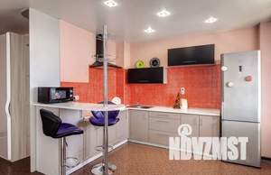 Студия квартира, посуточно, 45м2, 14/16 этаж