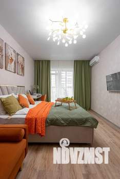 1-к квартира, посуточно, 40м2, 7/16 этаж