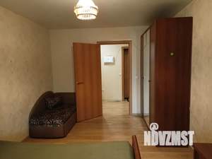 1-к квартира, посуточно, 40м2, 7/10 этаж