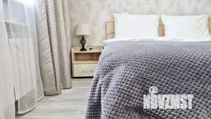 2-к квартира, посуточно, 65м2, 21/25 этаж