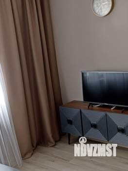 1-к квартира, посуточно, 44м2, 25/25 этаж