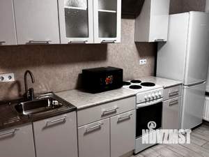 1-к квартира, посуточно, 38м2, 7/13 этаж