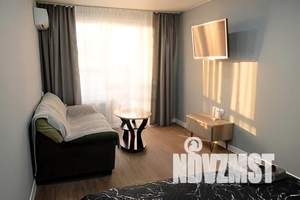 1-к квартира, посуточно, 41м2, 13/20 этаж