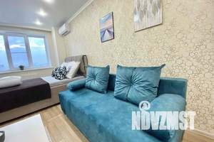 1-к квартира, посуточно, 52м2, 1/25 этаж