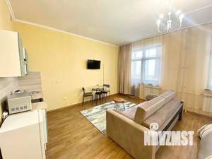 1-к квартира, посуточно, 47м2, 3/6 этаж