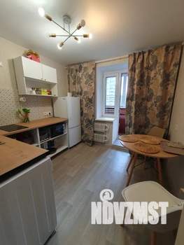 1-к квартира, посуточно, 33м2, 3/10 этаж