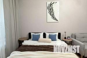 1-к квартира, посуточно, 40м2, 13/20 этаж